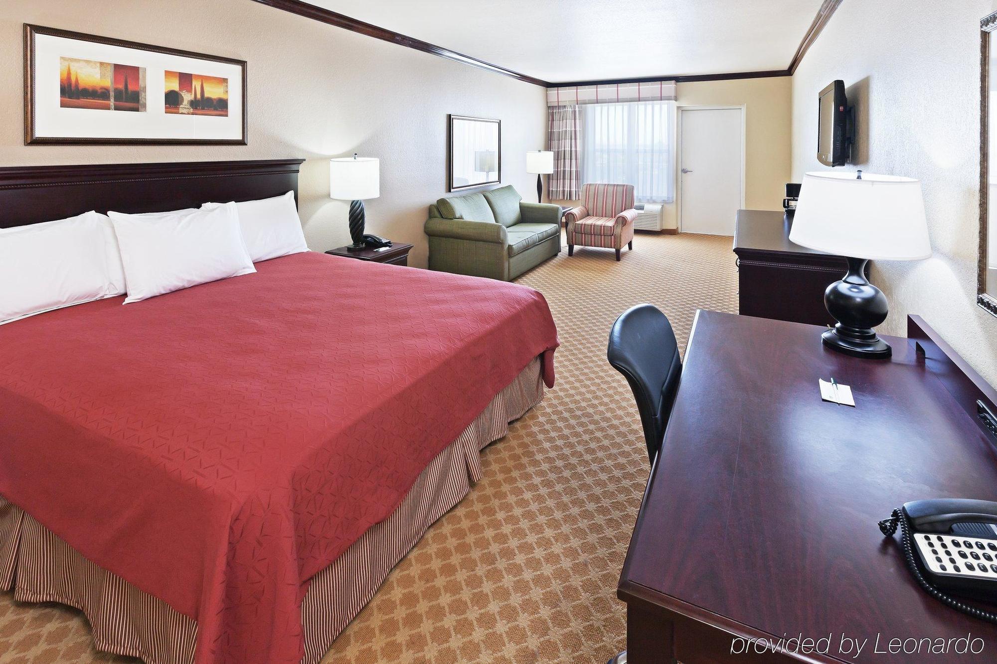 Hotel Country & By Radisson, Beach, Tx