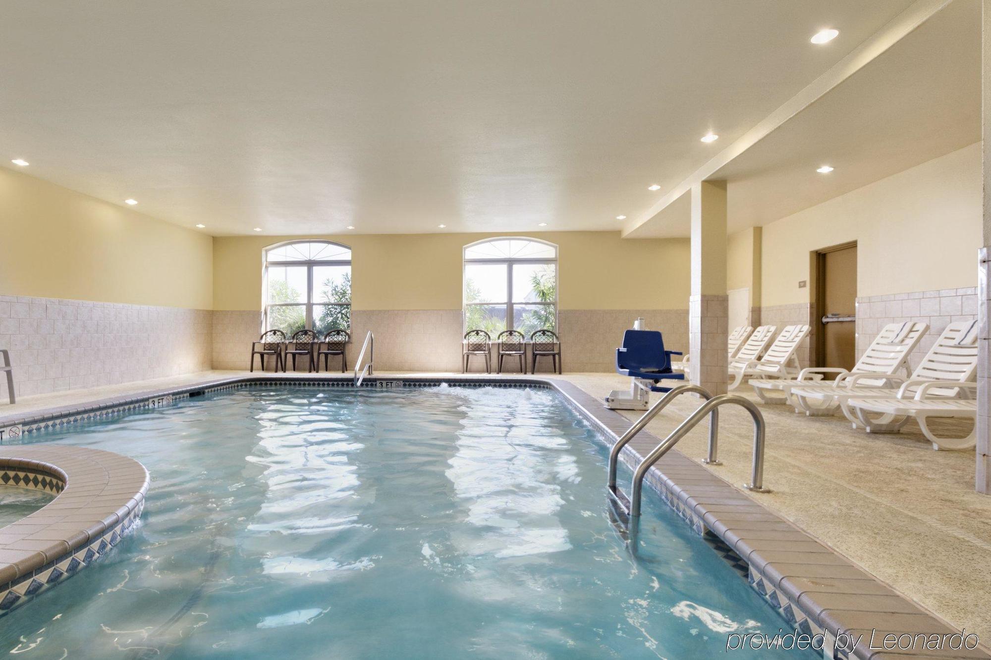 Hotel Country & By Radisson, Beach, Tx Galveston